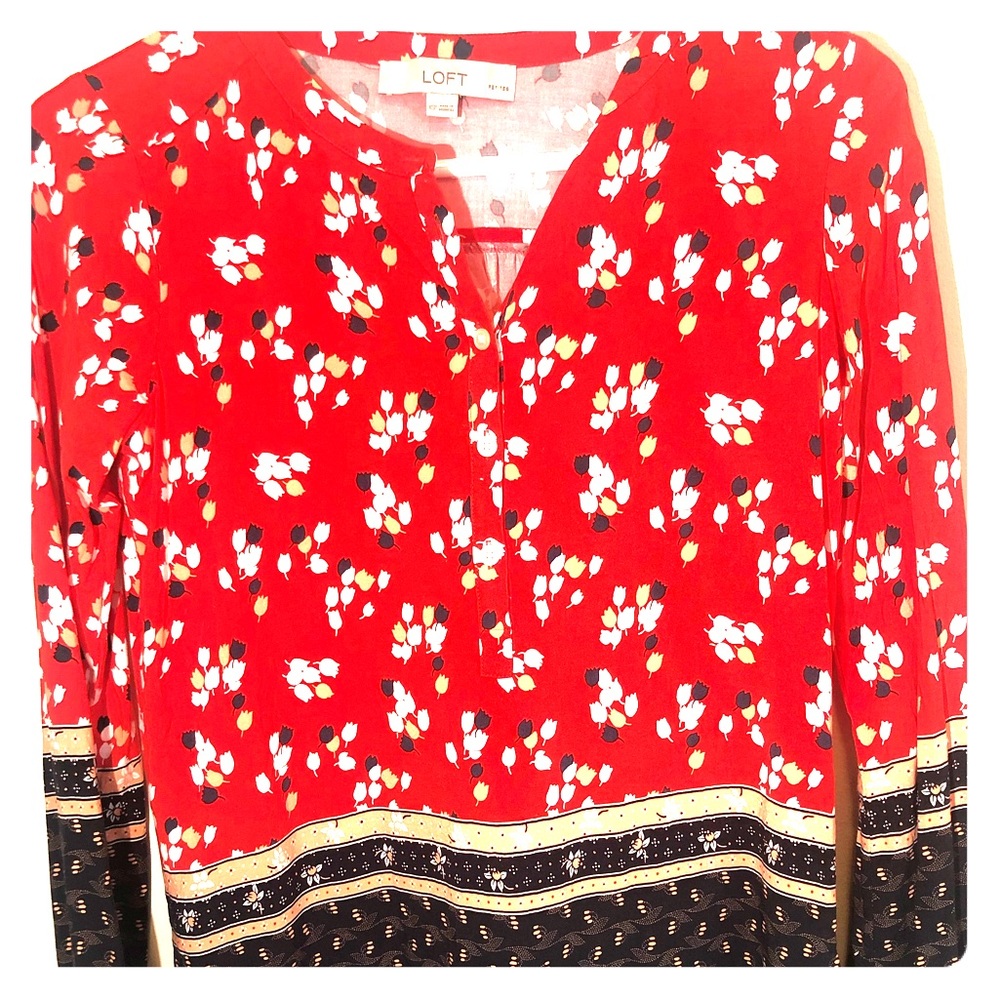 3/$12⭐️ Unique multi-patterned super cute LOFT top